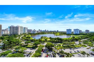 3701 N Country Club Dr 1804, Aventura
