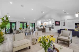 340 Woodcrest Rd, Key Biscayne