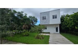 141 Nw 11th St, Pompano Beach