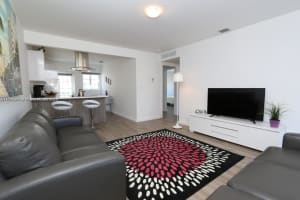 1450 Meridian Ave 206, Miami Beach