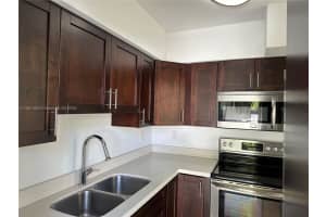 10001 W Bay Harbor Dr 407, Bay Harbor Islands