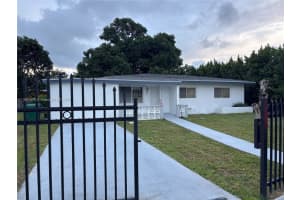 13041 Nw 17th Ct, Miami