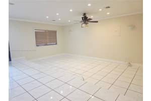 4004 Sw 20 St, West Park