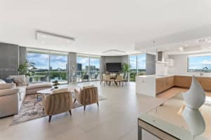 17111 Biscayne Blvd 2202, North Miami Beach