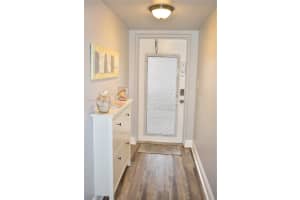 9320 Sunrise Lakes Blvd 108, Sunrise