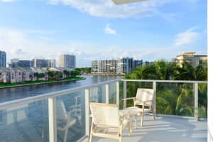 4010 S Ocean Dr R302, Hollywood