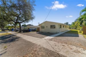 5812 Buchanan St 1-2, Hollywood