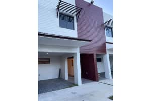 916 Nw 8 St 4, Florida City