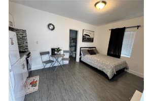 2305 Monroe St 14, Hollywood