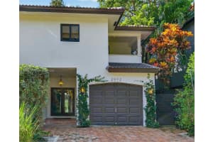 2972 Shipping Ave 2972, Miami