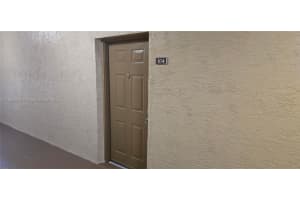 215 Sw 117th Ter 14104, Pembroke Pines