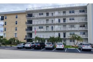 4117 Bougainvilla Dr 315, Lauderdale By The Sea