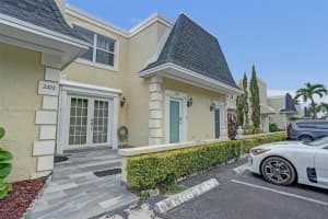 2220 Ne 11th St, Hallandale Beach 2220 Ne 11th St, Hallandale Beach