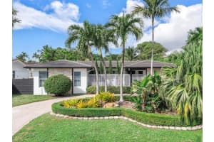 11407 N Bayshore Dr, North Miami