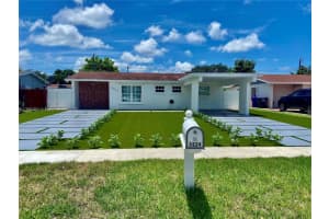 3024 N 73rd Ter, Hollywood