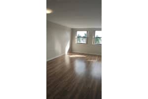 8180 Geneva Ct 529, Doral 8180 Geneva Ct 529, Doral