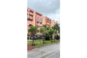 460 E 23rd St 103, Hialeah