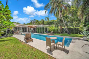 203 Ridgewood Rd 203, Coral Gables