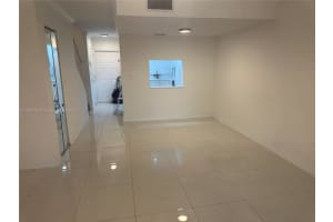 1624 Nw 90th Way 1624, Pembroke Pines