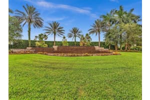 19222 Crystal St, Weston 19222 Crystal St, Weston