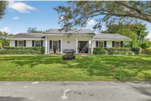 7521 Sw 165th Ter, Palmetto Bay