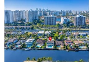 406 Holiday Dr 0, Hallandale Beach