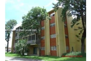 3610 Nw 21st St 409, Lauderdale Lakes