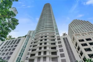 950 Brickell Bay Dr 1704, Miami