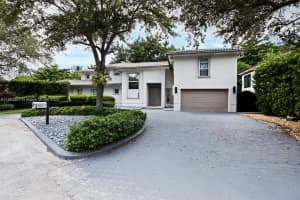 5740 Sw 59th Pl, South Miami