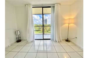 16950 Dixie A536, North Miami Beach 16950 Dixie A536, North Miami Beach