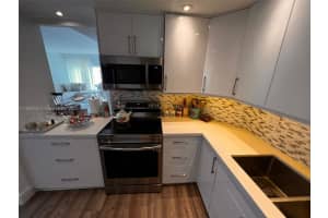 500 Bayview Dr 1021, Sunny Isles Beach 500 Bayview Dr 1021, Sunny Isles Beach