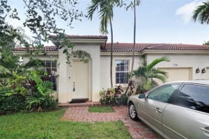 1706 Nw 78th Way, Pembroke Pines