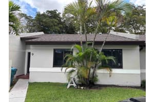 9670 Sw 152nd Ave 9, Miami