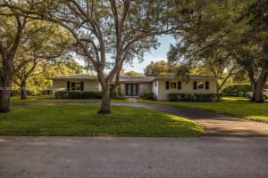 8445 Sw 147th St, Palmetto Bay