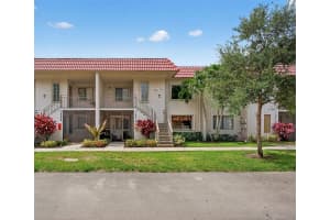 16210 Laurel Dr 203, Weston 16210 Laurel Dr 203, Weston