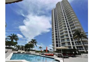 7330 Ocean Ter 18-c, Miami Beach
