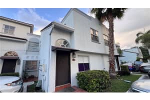 9741 Nw 49th Ter 416, Doral 9741 Nw 49th Ter 416, Doral