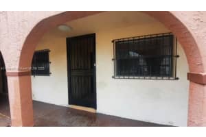 6675 W 4th Ave 112, Hialeah