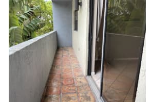 1250 Lincoln Rd 306, Miami Beach