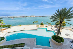 808 Brickell Key 1406, Miami