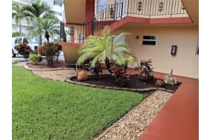 5050 Bayview Dr 20, Fort Lauderdale