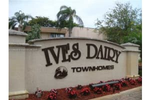 1024 Ne 207th Ter 1024, Miami