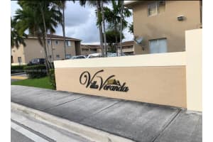 3041 W 76th St B-209, Hialeah