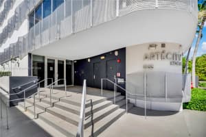 2155 Washington Ct 402, Miami Beach