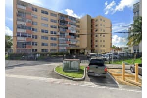 16400 Ne 17th Ave 701, North Miami Beach