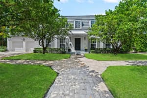 1314 Country Club Prado, Coral Gables