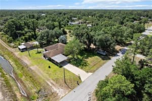 326 Mcarthur, Lehigh Acres
