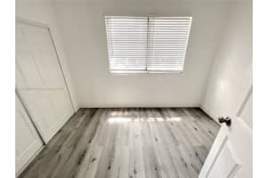 140 Nw 124th St, North Miami