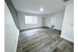 140 Nw 124th St 0, North Miami