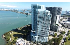 1900 N Bayshore Dr 2804, Miami